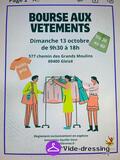 Photo Bourse aux vêtements. Taille 36 à 60 complet à Gleizé