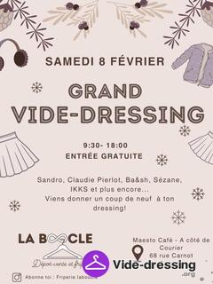 Photo du vide-dressing Grand vide-dressing