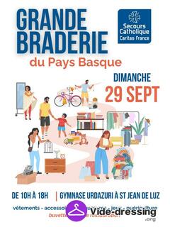 Photo du vide-dressing Grande Braderie du Secours Catholique du Pays Basque