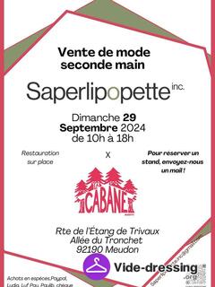 Photo du vide-dressing Vente mode seconde main