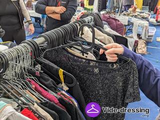 Photo du vide-dressing Vide dressing du ciq les amis de rassuen