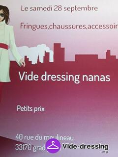 Photo du vide-dressing Vide dressing femmes.