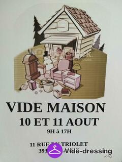 Photo du vide-dressing Vide maison, vide dressing